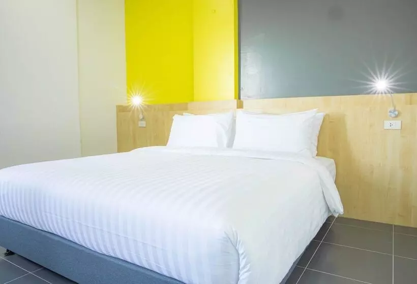 هتل Ezy Inn