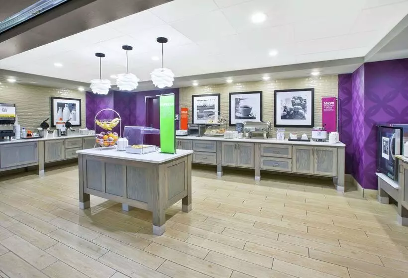 Hotelli Hampton Inn & Suites Oakwood Village-cleveland