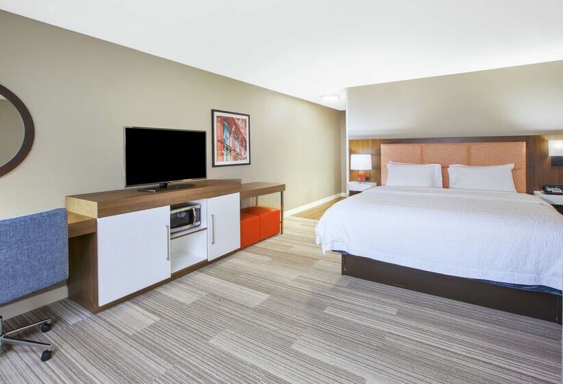 فندق Hampton Inn & Suites Oakwood Village-cleveland