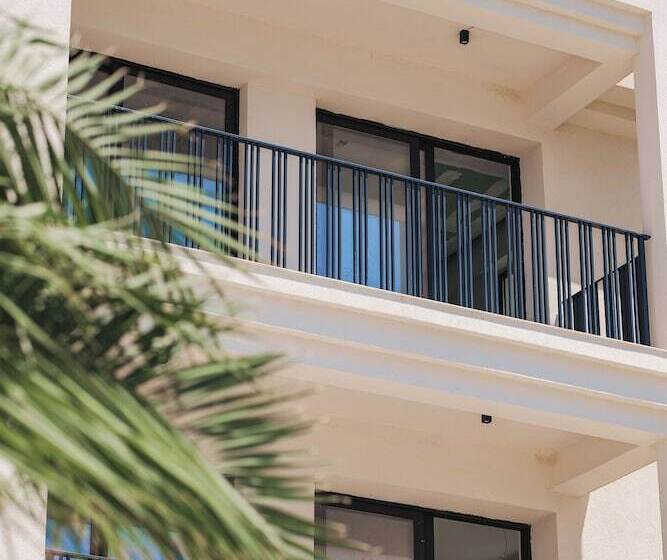 בית מלון כפרי Jost Caravel