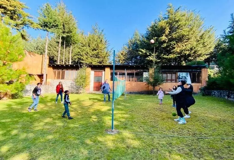 Hotelli Rancho Cumbre Monarca