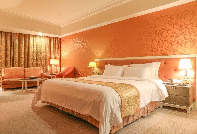 Отель Shenzhen Qiushuishanju