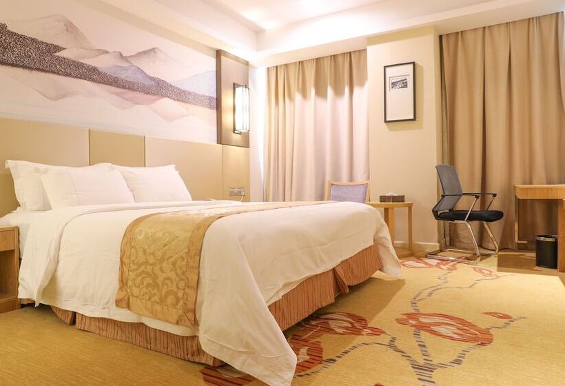 Отель Shenzhen Qiushuishanju