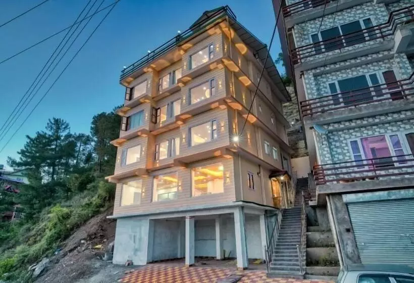 هتل Shimla Alpine Regency