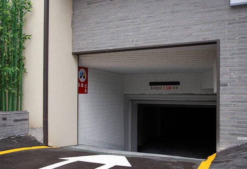 מוטל Asan Hill Star Park