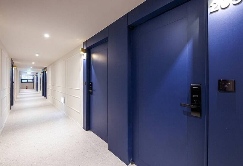 מוטל Asan Hill Star Park