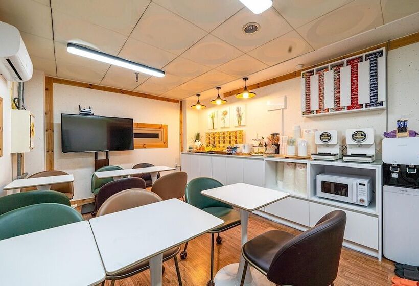 מוטל Asan Hill Star Park