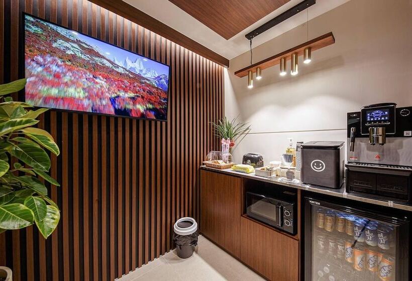 מוטל Asan Hill Star Park