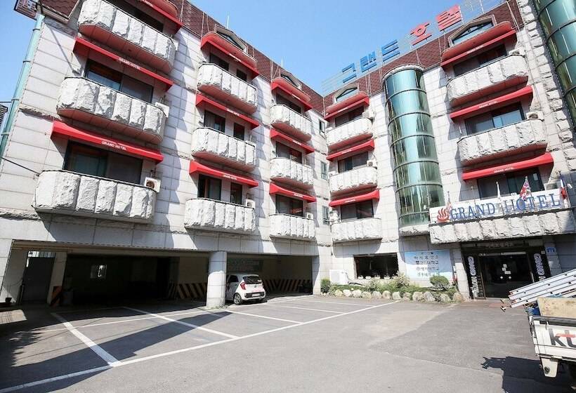 Motel Boryeong Grand