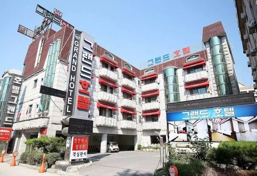 モーテル Boryeong Grand