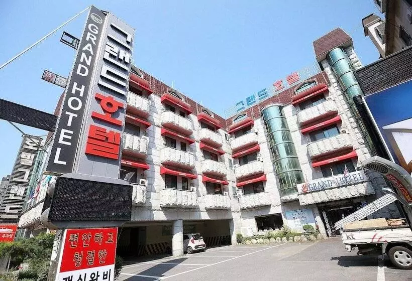 モーテル Boryeong Grand