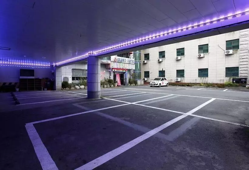 モーテル Boryeong Grand