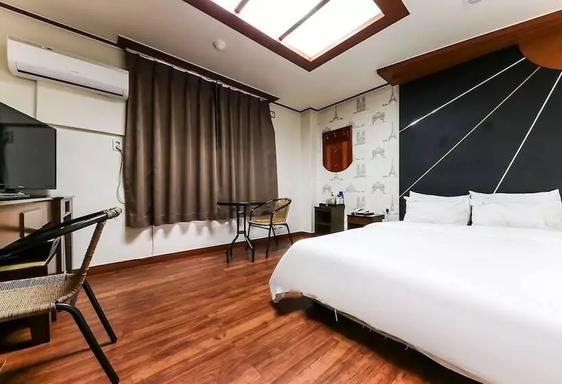 モーテル Boryeong Grand