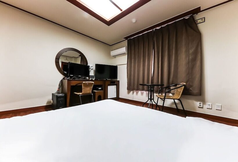 Motel Boryeong Grand