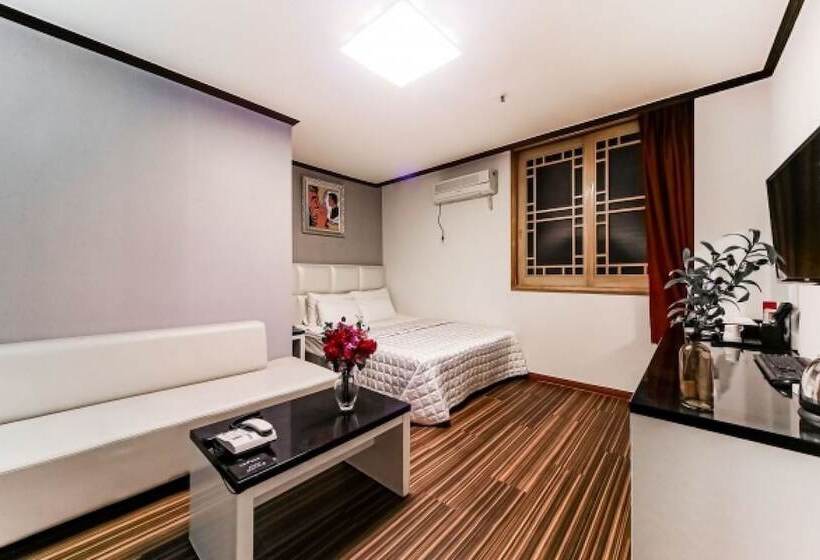 모텔 Busan Hadan Green Hill