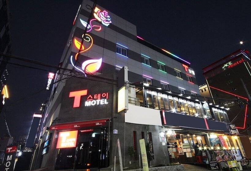 모텔 Busan Haeundae T Stay
