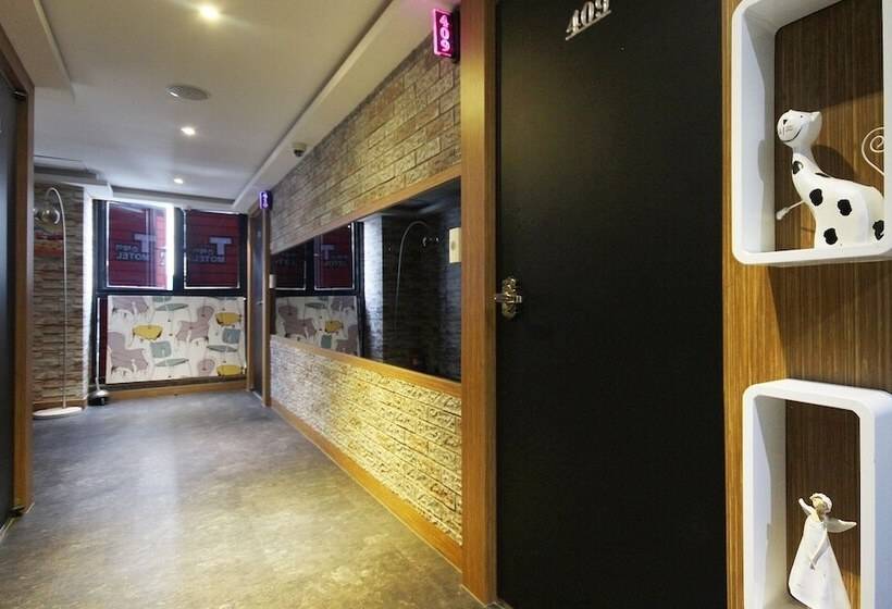 모텔 Busan Haeundae T Stay