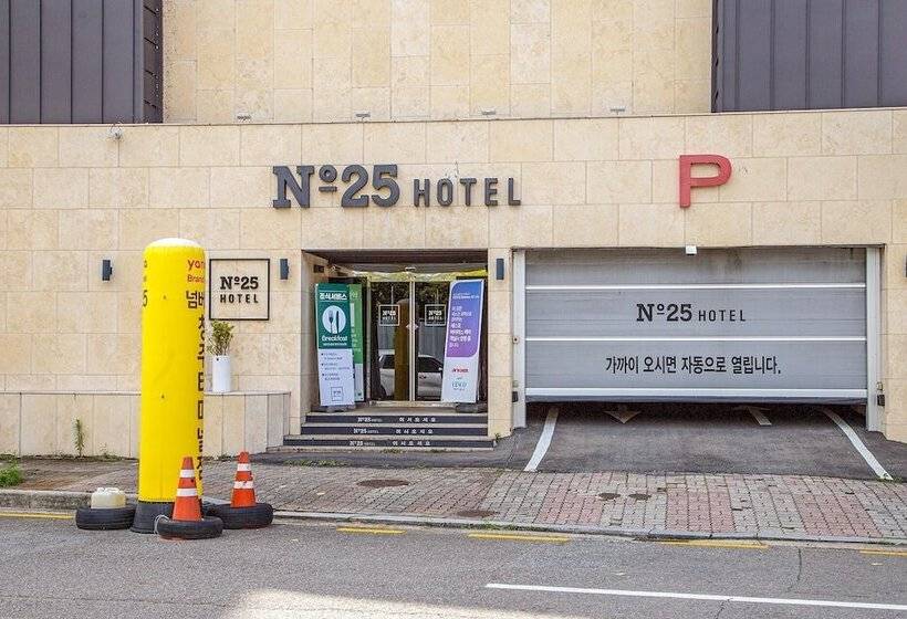 Motel Cheongju No25