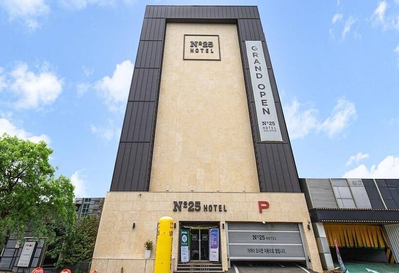 Motel Cheongju No25
