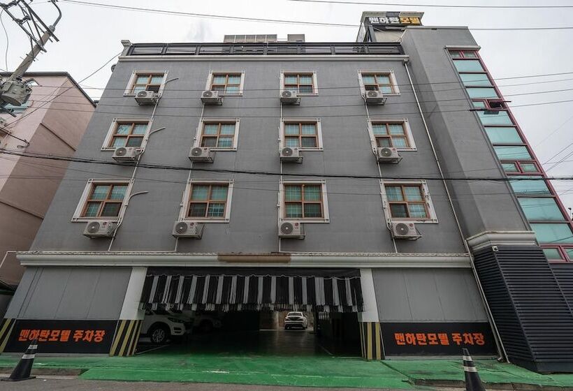 מוטל Chuncheon Manhattan