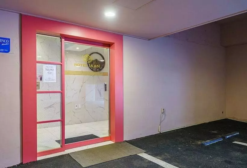 モーテル Indeokwon Ian