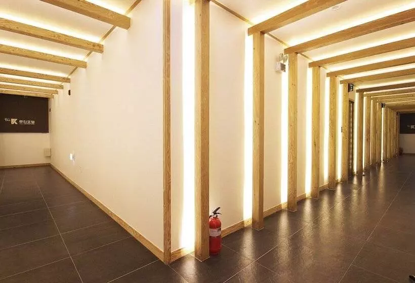 モーテル Muan Hotel The K