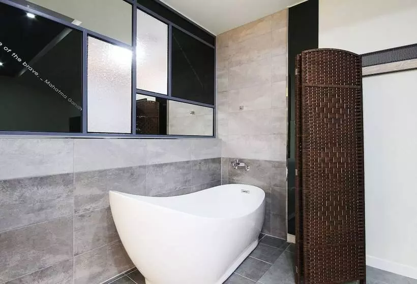 モーテル Muan Hotel The K