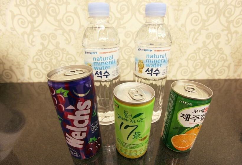 فندق على الطريق Sanbon Zzam