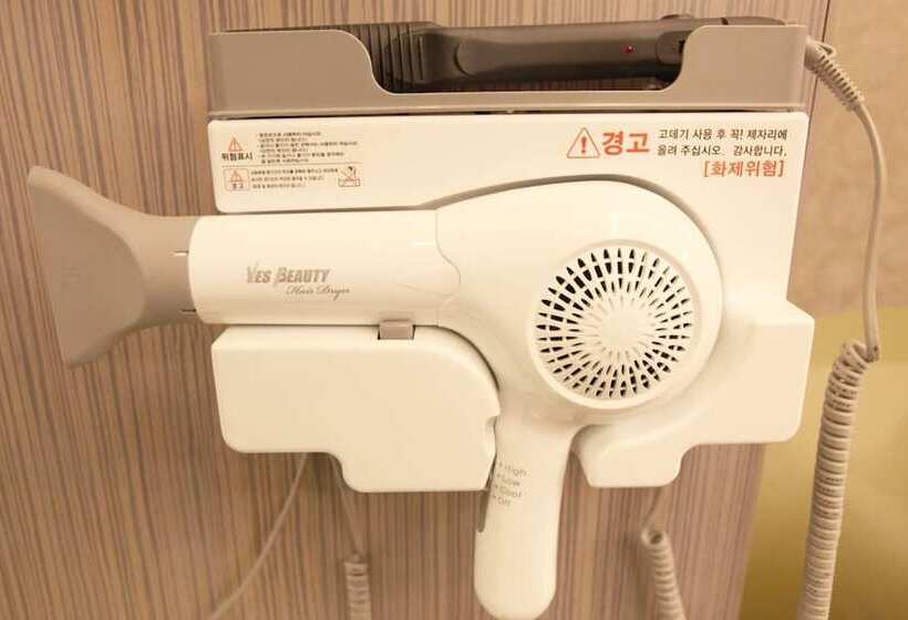 فندق على الطريق Sanbon Zzam