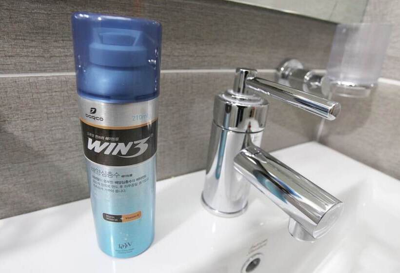 فندق على الطريق Sanbon Zzam