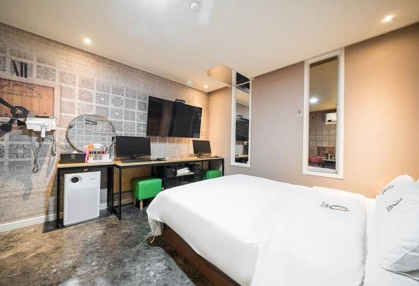 모텔 Siheung Boutique Hotel T