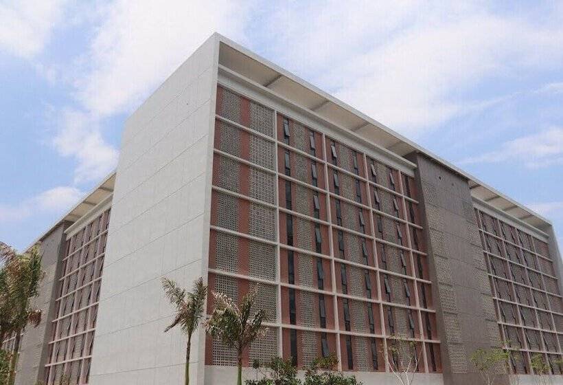 Albergue The Ship Campus