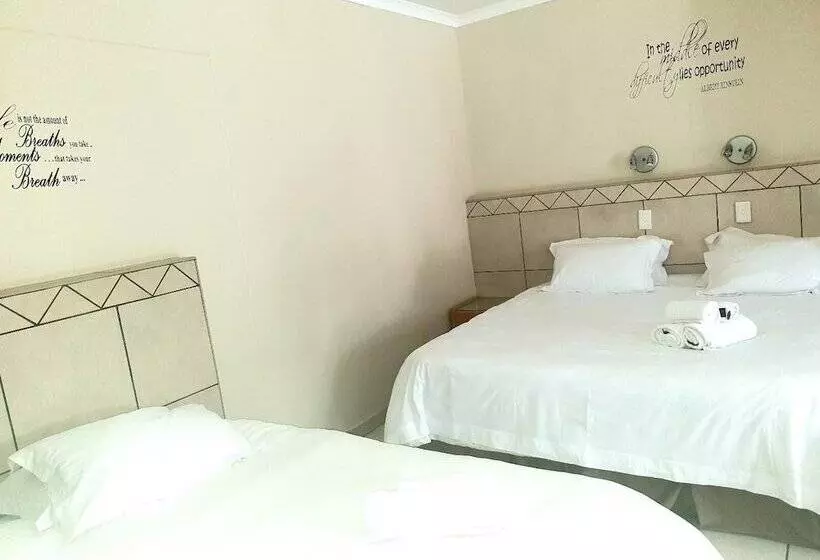 ベッドアンドブレックファースト Kuruman Lodge By Country Hotels