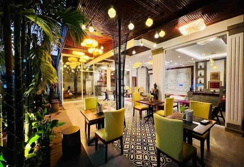 Bed and Breakfast Victoria Central Residence