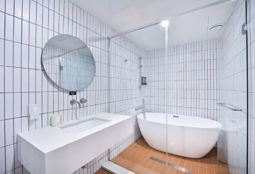Brown Dot Hotel Yeongdo Daegyo