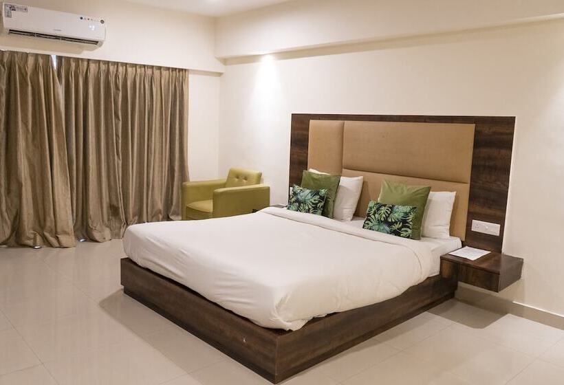 Goroomgo Indeedcare Hotel & Resorts Kolkata