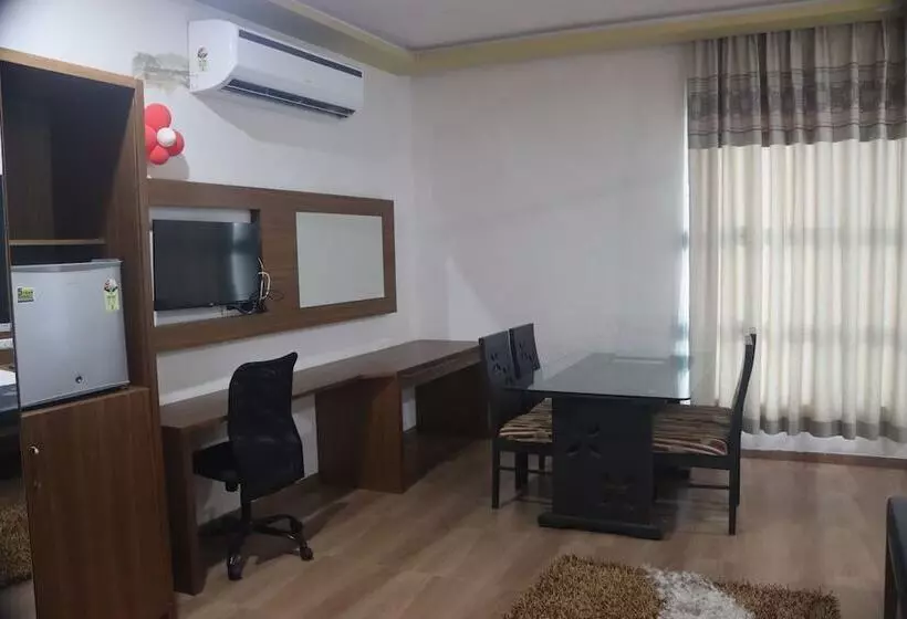 Heaven7 Hotel & Resort