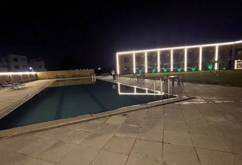 Heaven7 Hotel & Resort