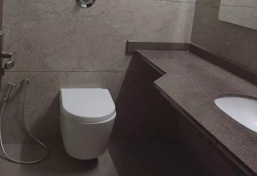 Heaven7 Hotel & Resort