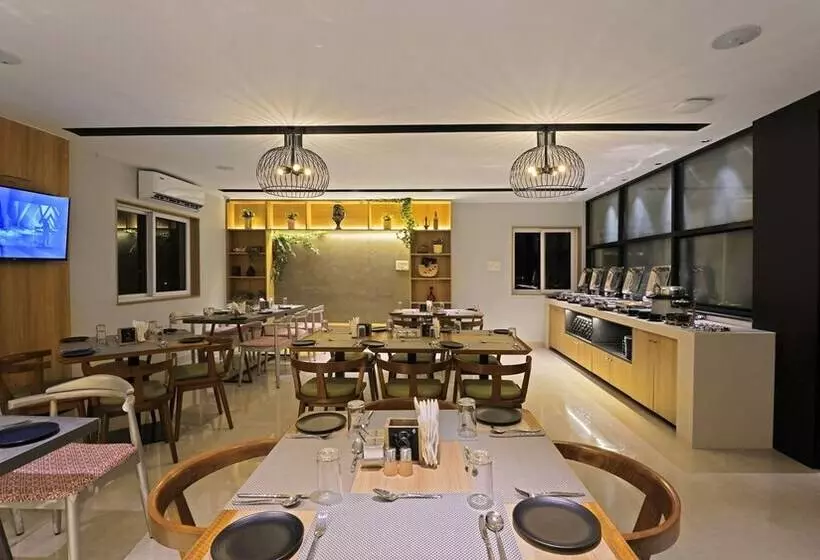 هتل Bangalore Biz By Rivido