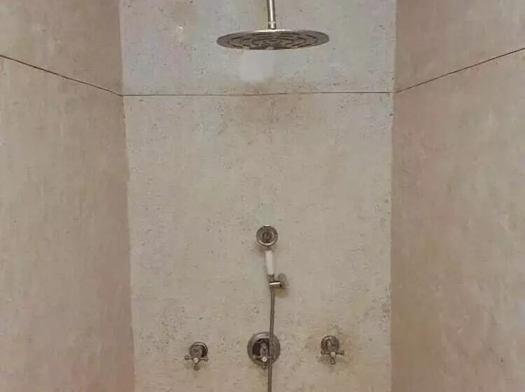 ホテル Bijapur Lodge