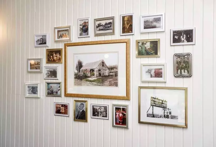 Hotelli The Evangeline