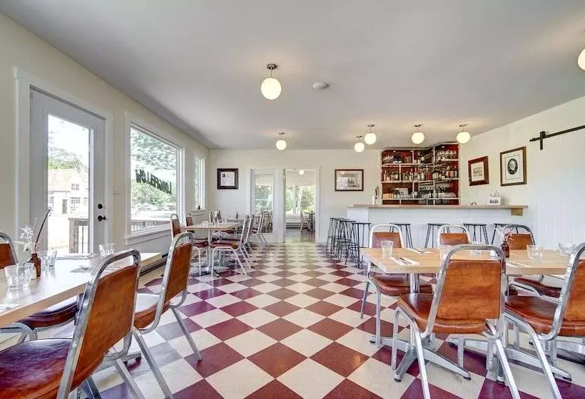 Hotelli The Evangeline