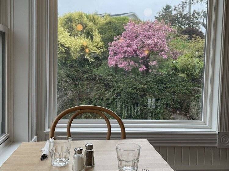 Hotel The Evangeline