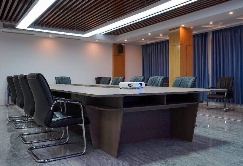 בית מלון כפרי G.c Royal