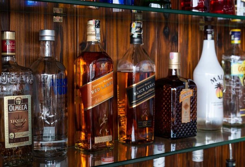 בית מלון כפרי G.c Royal