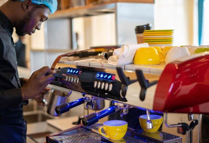 בית מלון כפרי G.c Royal