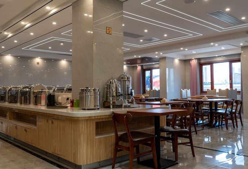 בית מלון כפרי G.c Royal