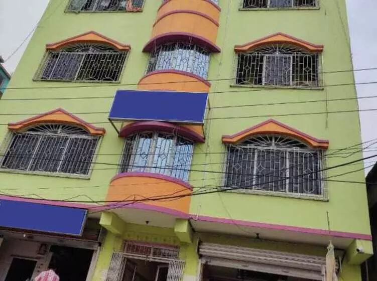 ホテル Goroomgo Gurukul Tarapith Kolkata