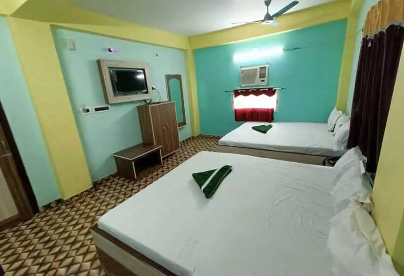 ホテル Goroomgo Gurukul Tarapith Kolkata